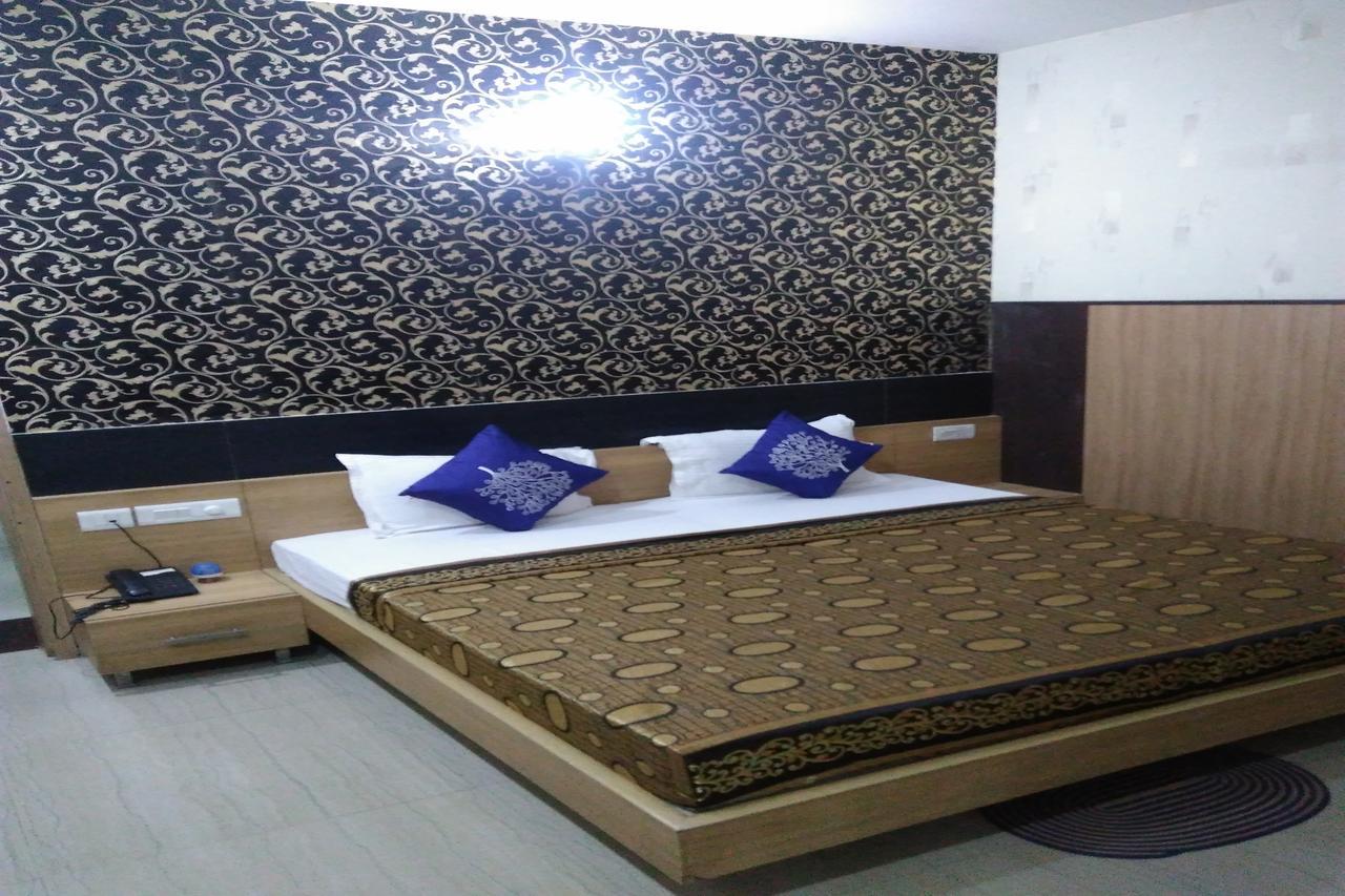 Hotel Desire Hisār Exterior foto